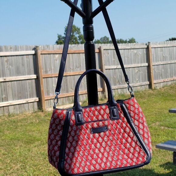 Vera Bradley Bag - Picture 1 of 13